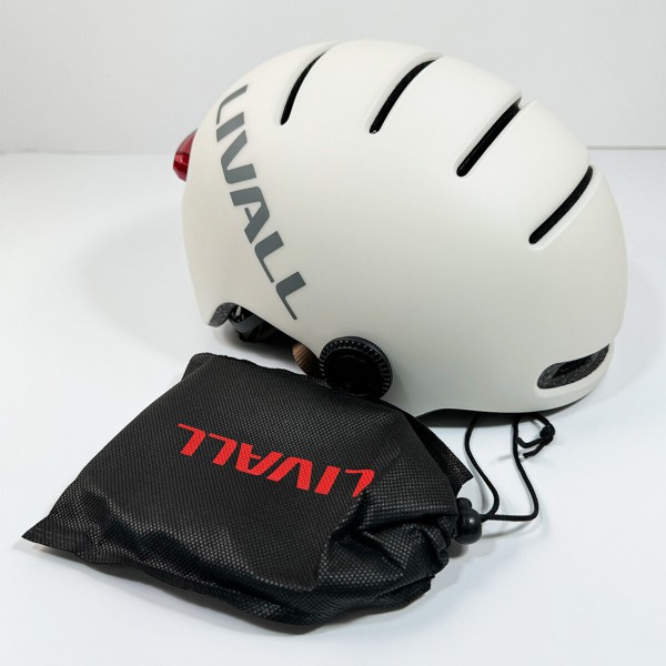 Захисний шолом Livall L23 (L) Ivory White (58-62см), сигнал поворотів та стопів, додаток, зйомний візор (пульт BR80 в комплекті не іде) (LIV-000L23-4310)