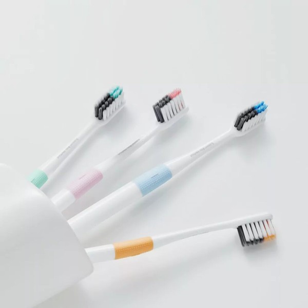 Набір зубних щіток Xiaomi DOCTOR B Colors 4 шт (NUN4006RT )
