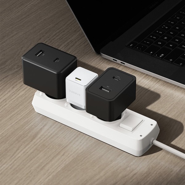 Мережевий зарядний пристрій Baseus Palm Fast Charger 1C 30W EU Moon White (P10111605213-00)