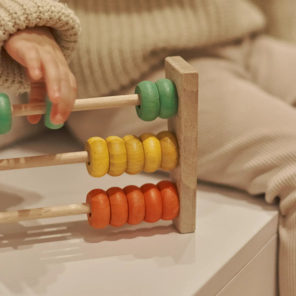 Деревянные счёты для малышей 900132, 15 колец, натуральная цельная древесина
