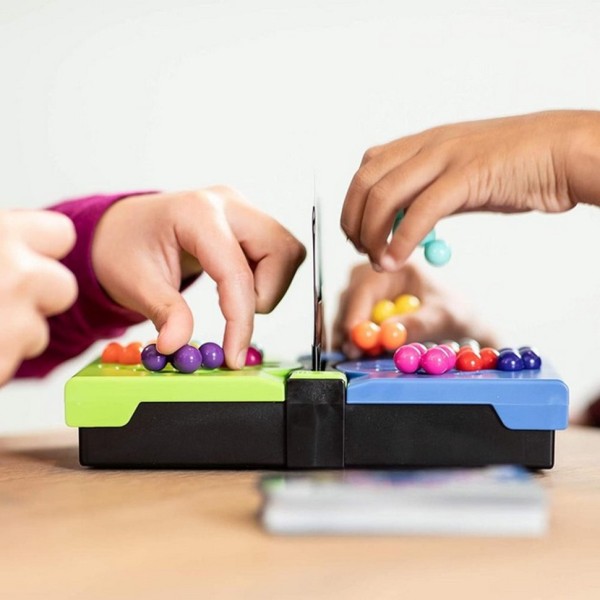 Настольная игра головоломка "IQ game toys" IQ-5 игровое поле, шарики, 40 карточек