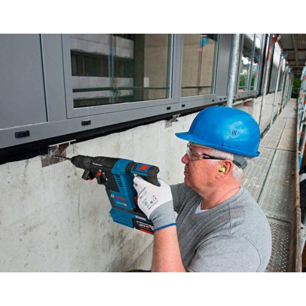 Перфоратор акумуляторний Bosch Professional GBH 18V-26 F без акб і з/п, у картоні