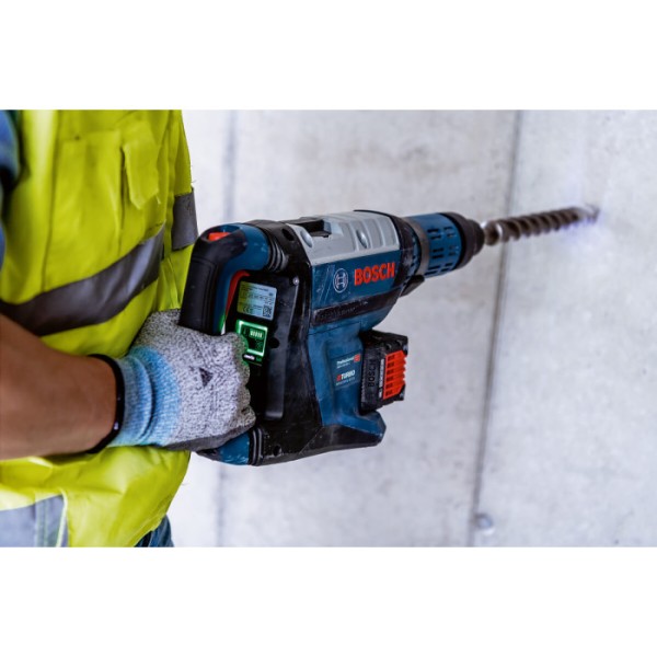 Акумуляторний перфоратор Bosch Professional GBH 18V-45 C у валізі, без акб і з/п