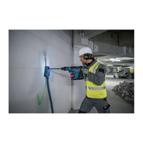Акумуляторний перфоратор Bosch GBH 18V-40 C без акб і зп