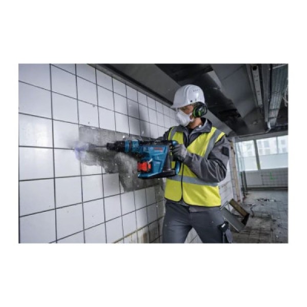 Акумуляторний перфоратор Bosch GBH 18V-40 C без акб і зп