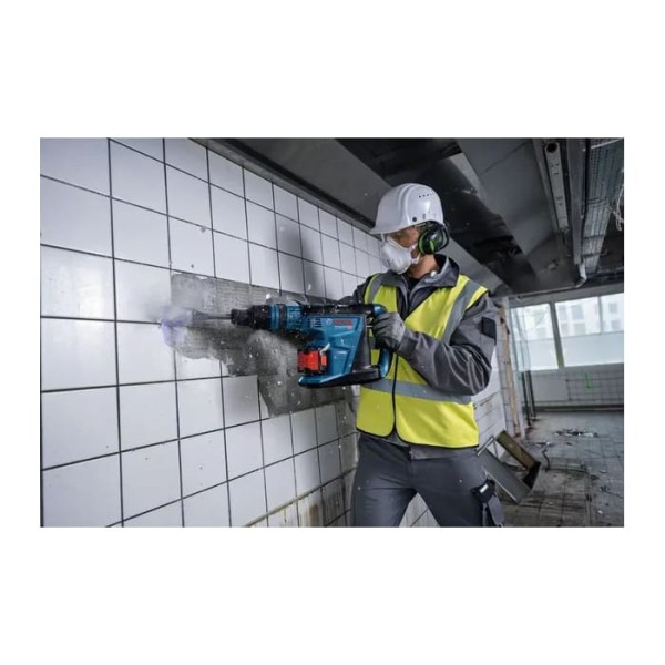 Акумуляторний перфоратор Bosch GBH 18V-40 C без акб і зп