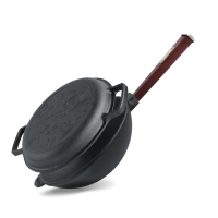 Сковорода чугунная с деревянной ручкой Бордо и чугунной крышкой-сковородой WOK 2,2 л