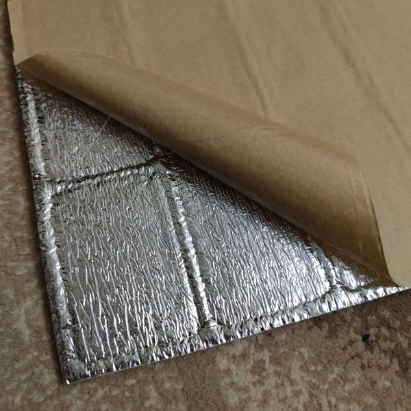 Самоклеющаяся декоративная 3D панель вензель серебро 700x700x5мм (403) SW-00000734