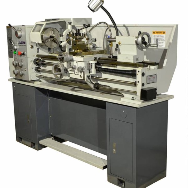 Токарный станок по металлу FDB Maschinen Turner 330X1000W