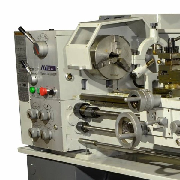 Токарный станок по металлу FDB Maschinen Turner 330X1000W