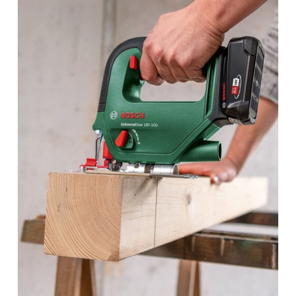Лобзик акумуляторний Bosch Universal Saw 18V-100 без акб і з/п