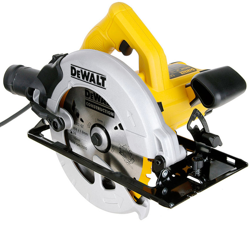 Дискова пила DeWalt DWE560